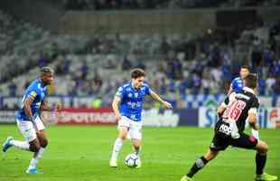 Cruzeiro e Vasco se enfrentaram no Mineiro, pela 17 rodada do Campeonato Brasileiro