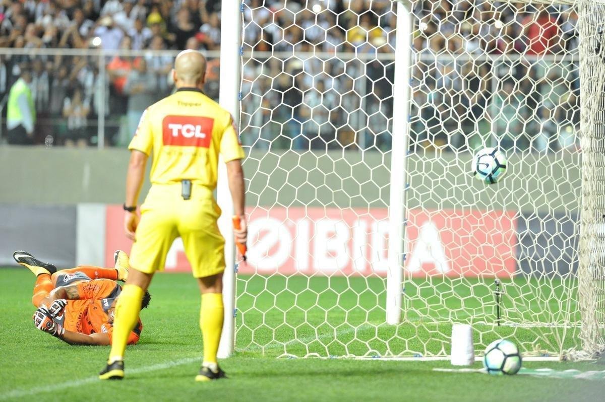 Atltico e So Paulo fizeram duelo no Independncia, pela 27 rodada do Campeonato Brasileiro