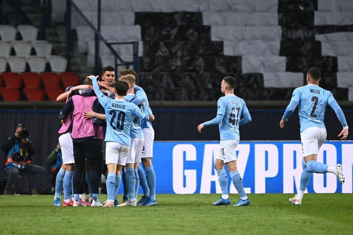 Fotos do jogo de ida da semifinal da Liga dos Campees da Europa, entre PSG e Manchester City, no Parque dos Prncipes, em Paris