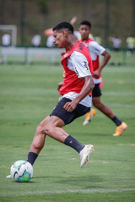 Atltico se prepara para jogo contra o Internacional