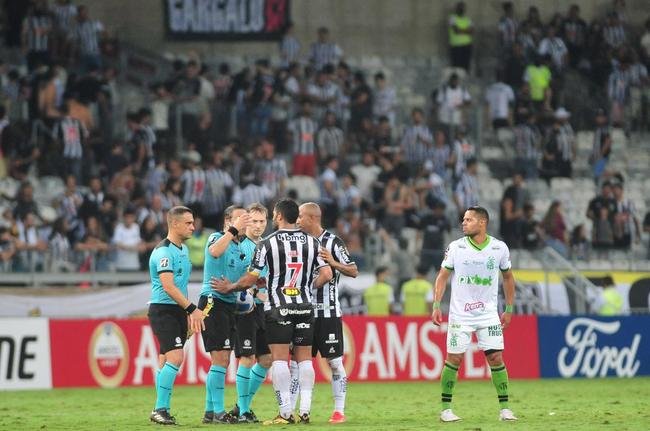 Gol de Ademir para o Atltico deu nmeros finais ao clssico mineiro na Libertadores