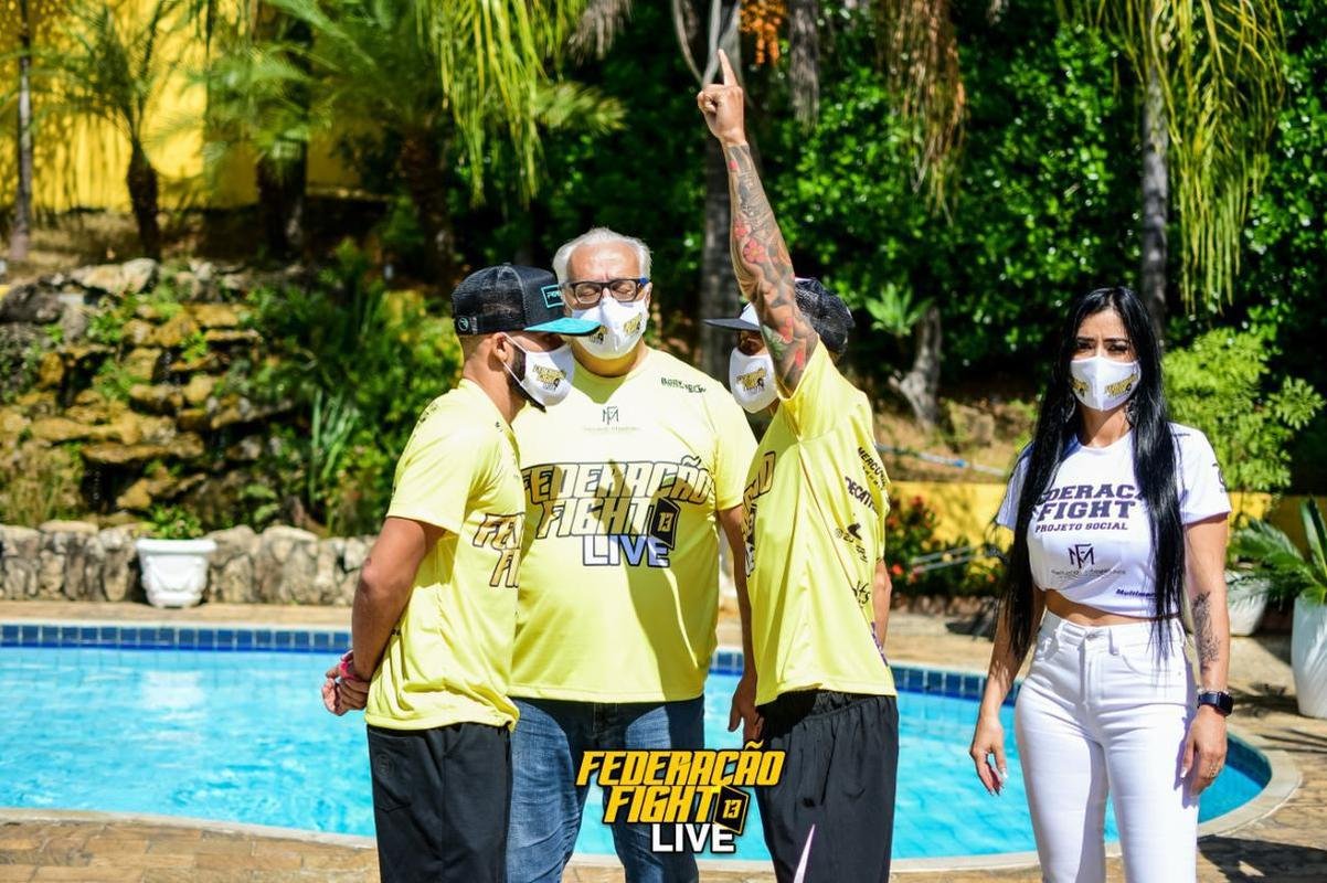 Leandro The Punisher x Daniel Bulldog