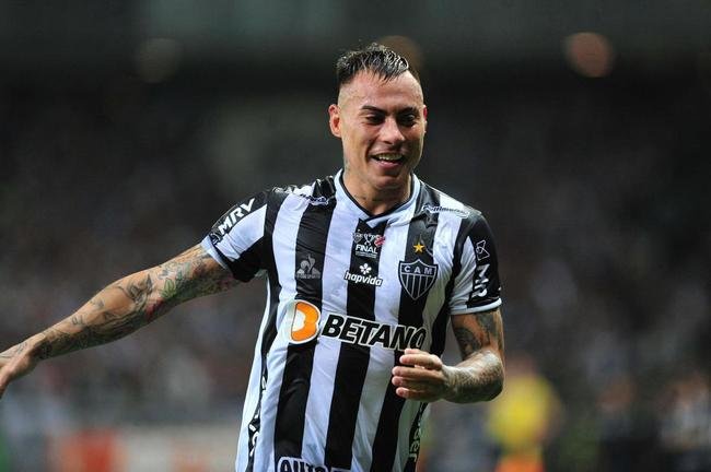 Eduardo Vargas: atacante, que jogou pela Seleo Chilena, chegou ao Atltico em 2020