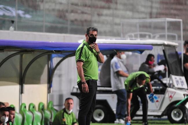 Fotos da vitria do Amrica sobre o Fortaleza, por 2 a 1, no Independncia, pela 29 rodada da Srie A do Campeonato Brasileiro