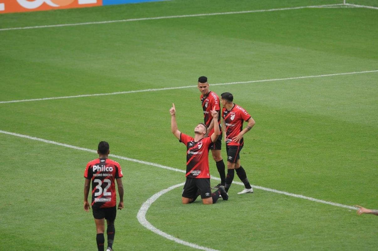 9. Athletico Paranaense - no ganha h 20 anos (desde 2001)