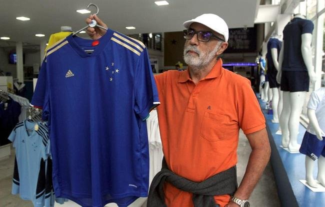 Na manh seguinte ao acesso do Cruzeiro, Belo Horizonte amanheceu 