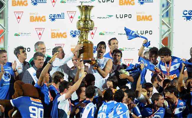 Ttulo amenizou frustrao do Cruzeiro pela eliminao na Copa Libertadores contra o Once Caldas, nas oitavas de final