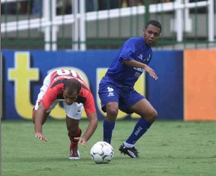 Cleber Mendes/Lancepress - 19/12/2004