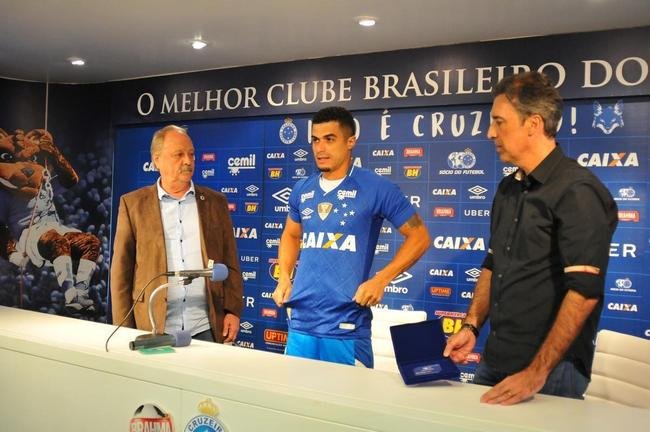 Egdio (lateral-esquerdo): o camisa 6 iniciou sua segunda passagem pelo Cruzeiro em janeiro de 2018. O perodo durou at janeiro de 2020, quando o lateral acertou transferncia ao Fluminense. Durante os dois anos, Egdio disputou 101 jogos e marcou um gol.