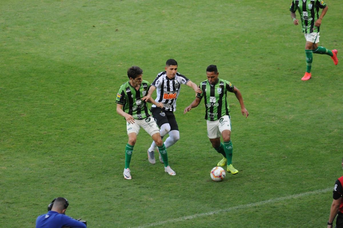 Amrica reagiu no segundo tempo e diminuiu com gol de Ademir