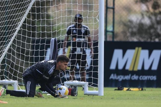 Na manh deste domingo (25/9), o Atltico concluiu mais um treino para encarar o Palmeiras, em partida vlida pela 28 rodada da Srie A do Campeonato Brasileiro.