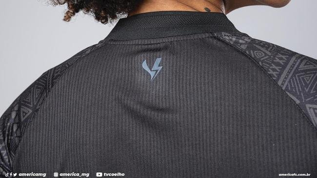 Novo uniforme do Am�rica foi desenvolvido em alus�o � causa da consci�ncia negra