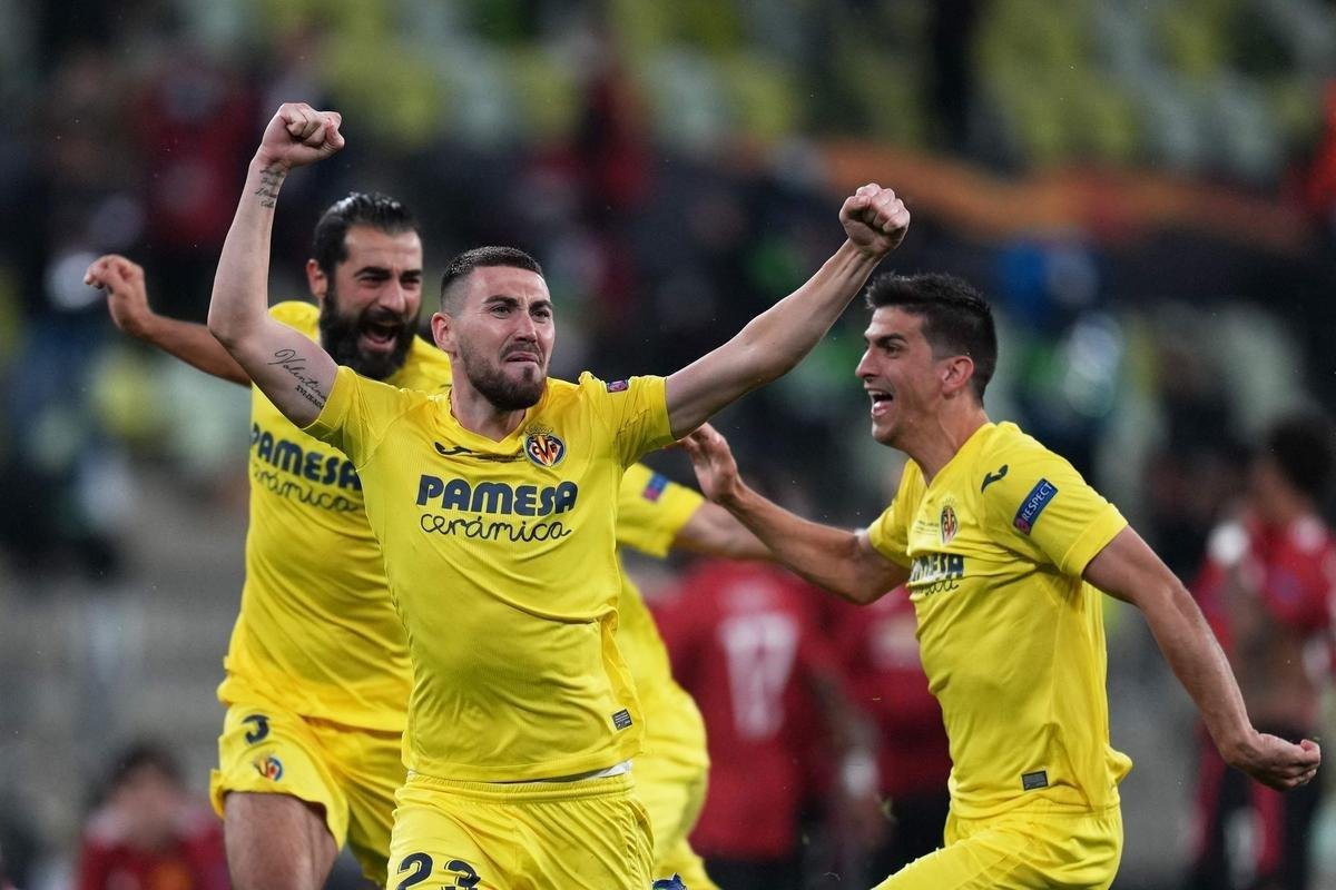 Depois de empate por 1 a 1 no tempo normal e na prorrogao, time espanhol superou o Manchester United nos pnaltis por 11 a 10. Goleiro Rulli pegou a ltima batida dos ingleses, feita pelo goleiro De Gea