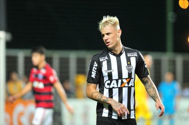 Fotos do primeiro tempo do duelo entre Atltico e Flamengo, no Independncia, pelo Brasileiro