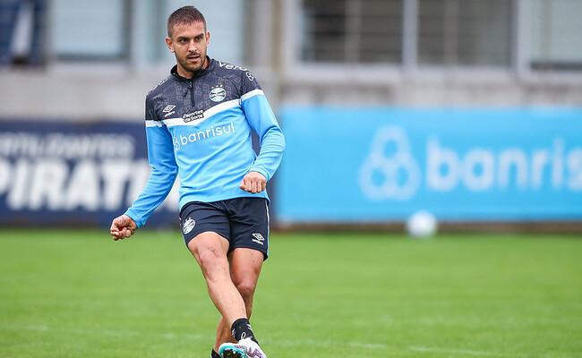 Bruno Uvini tem nove partidas desde que foi contratado pelo Grmio