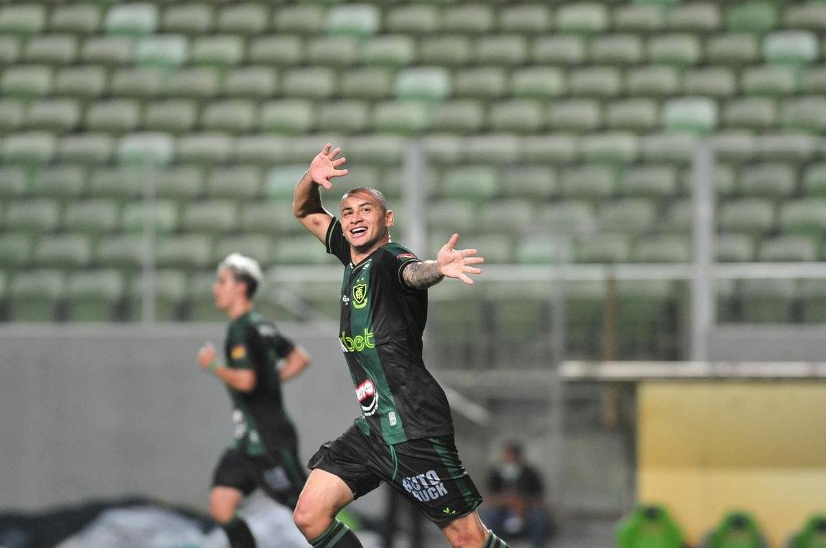 Amrica e Democrata-GV se enfrentaram no Independncia pela 2 rodada do Campeonato Mineiro