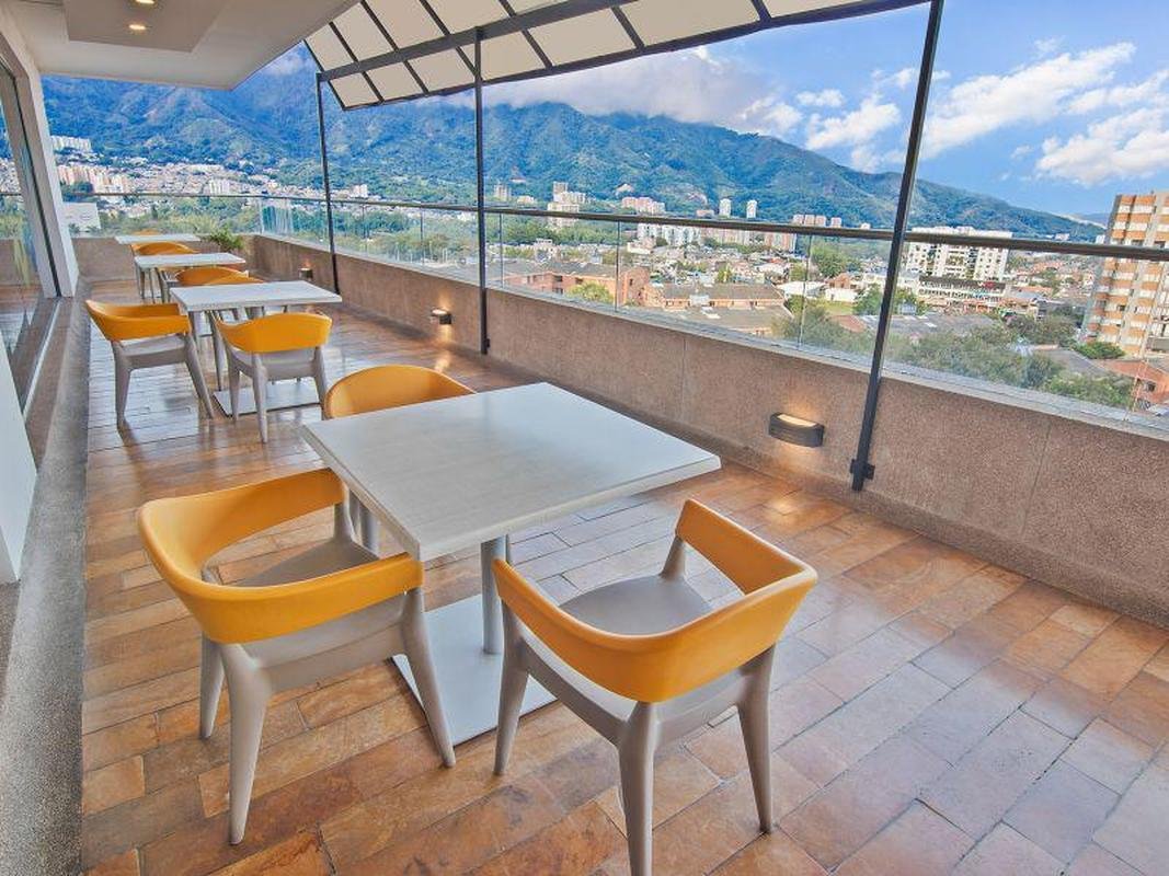 Fotos do Sonesta Hotel, local em que o Amrica est hospedado em Ibagu, na Colmbia, para enfrentar o Tolima, pela Copa Libertadores