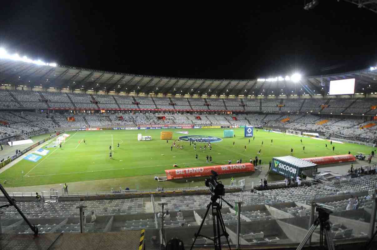O Atltico recebeu o Athletic nesta tera-feira (15), no Mineiro, em Belo Horizonte. A partida, vlida pela 7 rodada do Campeonato Mineiro de 2022, marcou o centsimo jogo do goleiro Everson com a camisa do Galo.