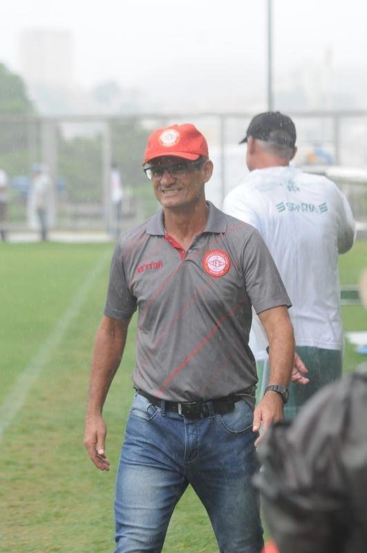Fotos da vitria do Amrica sobre o Tombense, por 2 a 1, no Independncia, pela stima rodada do Campeonato Mineiro. Triunfo coloca Coelho na liderana do Estadual