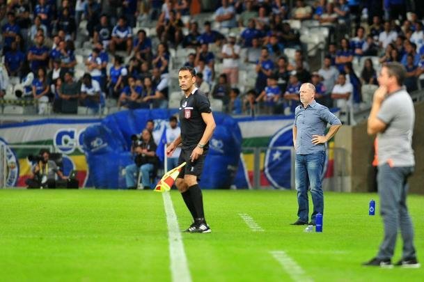 Fotos de Cruzeiro x Corinthians, nesta quarta-feira (4/7), em amistoso no Mineiro