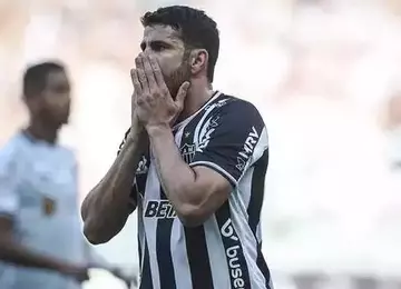 Centroavante tinha contrato até o fim de 2022, mas deixou o Galo em janeiro, pois não se adaptou