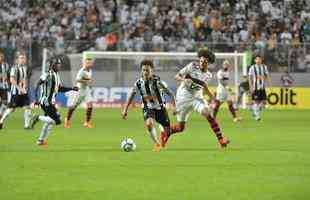 Galo derrotou Flamengo por 2 a 1 e assumiu provisoriamente a segunda posio no Brasileiro