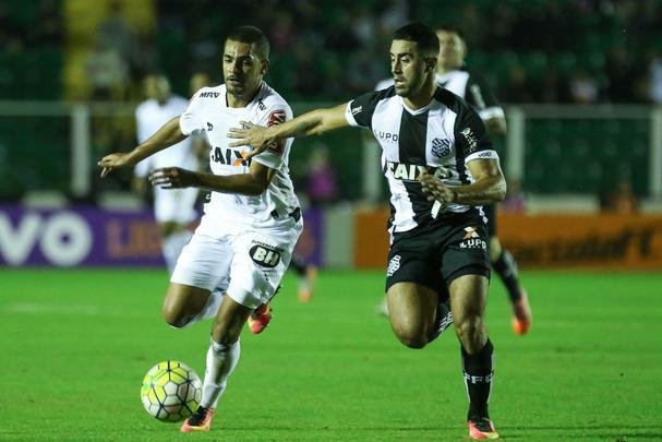 Em Florianópolis, Figueirense e Atlético empatam por 1 a 1