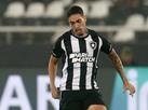 Botafogo: Lateral diz que time briga por 3 ttulos na temporada