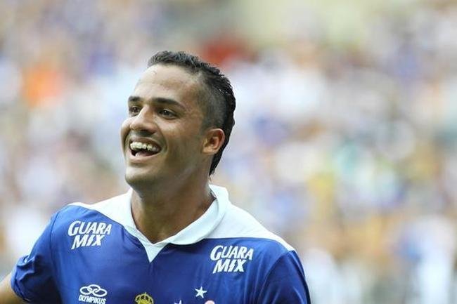 Fotos exclusivas do clssico entre Cruzeiro e Atltico na reabertura do novo Mineiro