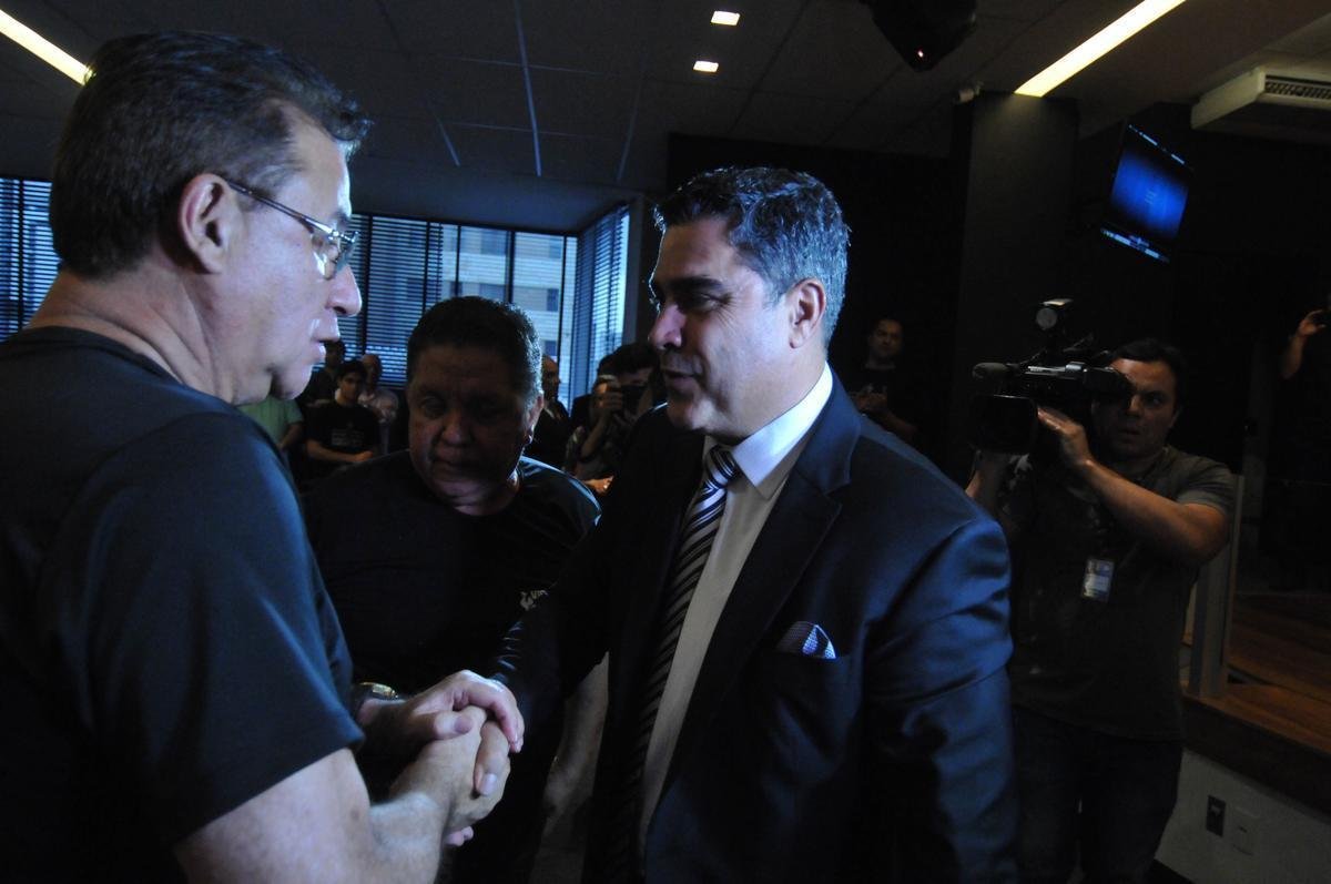 Srgio Sette Cmara recebeu 266 votos, contra 41 de Fabiano Ferreira, da oposio