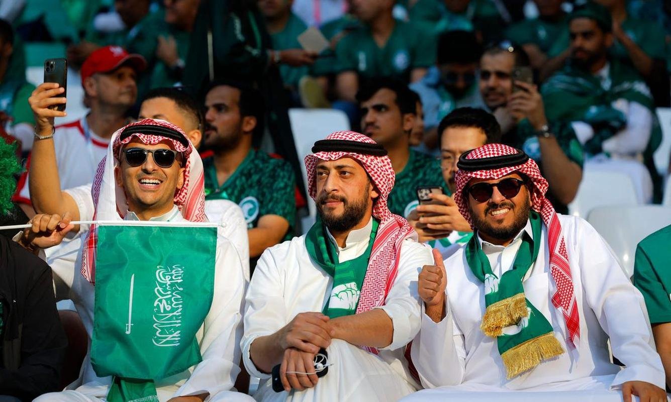 Polnia x Arbia Saudita: fotos da torcida no jogo da Copa do Mundo