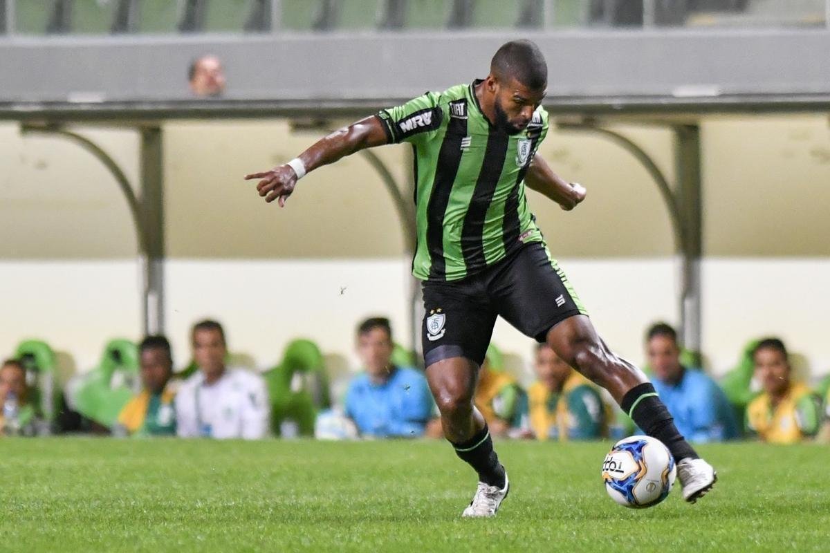 Amrica e Oeste duelaram na noite desta tera-feira, no Independncia, em jogo vlido pela 11 rodada da Srie B do Campeonato Brasileiro
