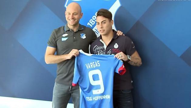 No segundo semestre de 2015, Eduardo Vargas fechou com o Hoffenheim, da Alemanha. Ele ficou no clube até janeiro de 2017. Em passagem apagada, marcou apenas dois gols em 24 jogos.