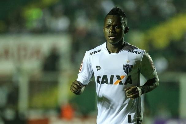 Em Florianópolis, Figueirense e Atlético empatam por 1 a 1
