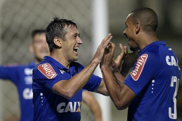 Fotos de Botafogo x Cruzeiro, no Estdio Luso-Brasileiro, pelo jogo de ida das oitavas de final da Copa do Brasil