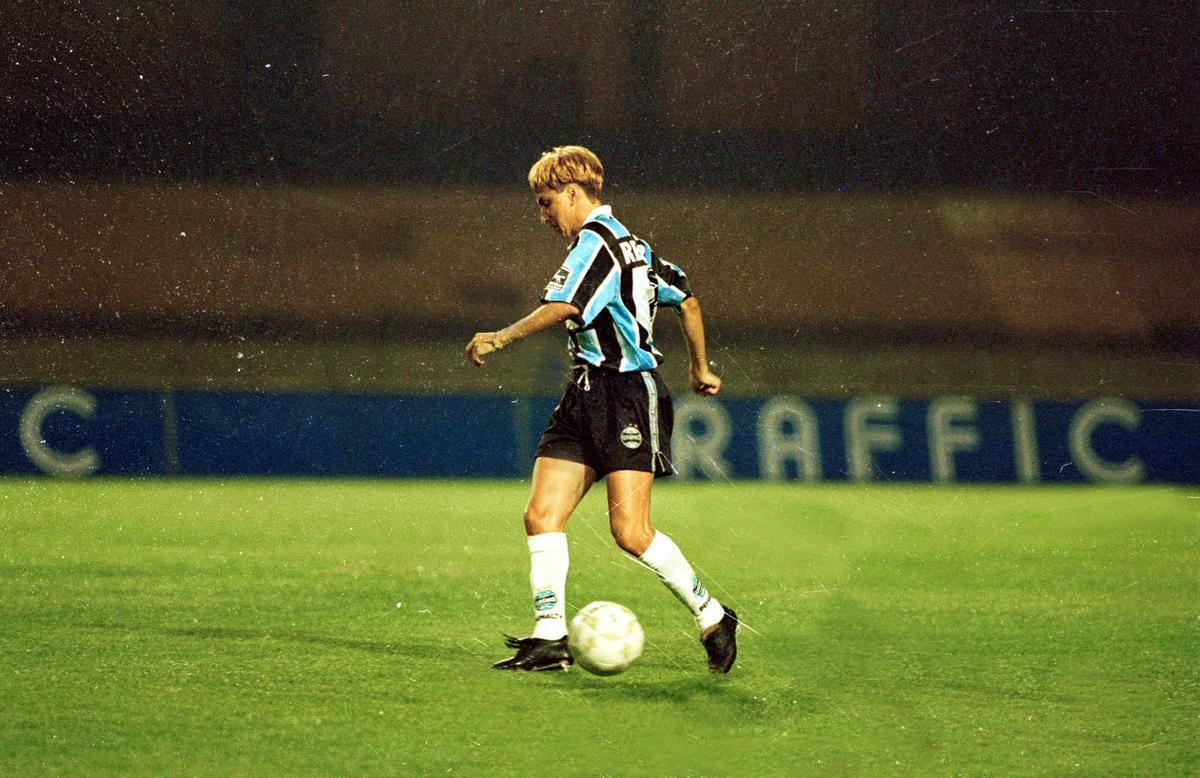 1997 - Cruzeiro 1 x 2 Grmio, pela fase de grupos (Alton)