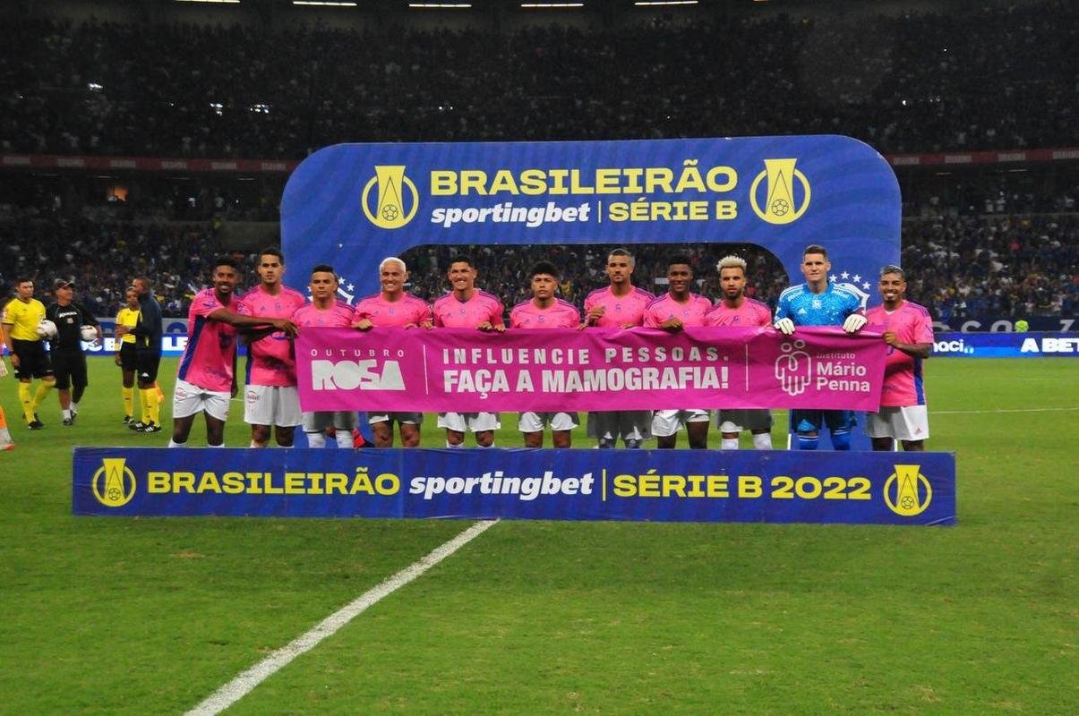 Em reencontro com a torcida aps o ttulo da Srie B, Cruzeiro enfrentou o Ituano no Mineiro, em Belo Horizonte, pela 33 rodada. Veja as melhores imagens!