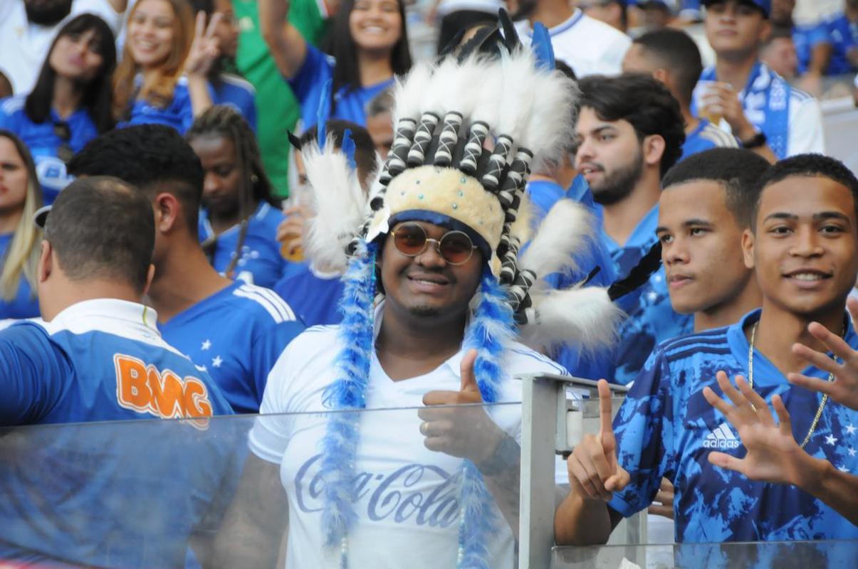 Cruzeiro x Bahia: fotos da torcida da Raposa no Mineiro
