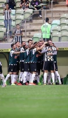 Veja fotos da goleada do Atlético por 5 a 0 sobre o Tupynambás