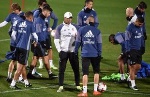 Veja imagens de Zidane como tcnico do Real Madrid