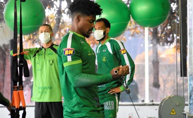 Bauermann elogiou trabalho de Vagner Mancini no comando do Amrica