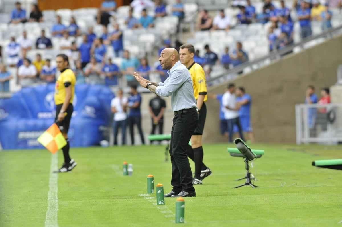 Imagens do jogo entre Cruzeiro e Tricordiano, pelo Campeonato Mineiro, no Mineiro