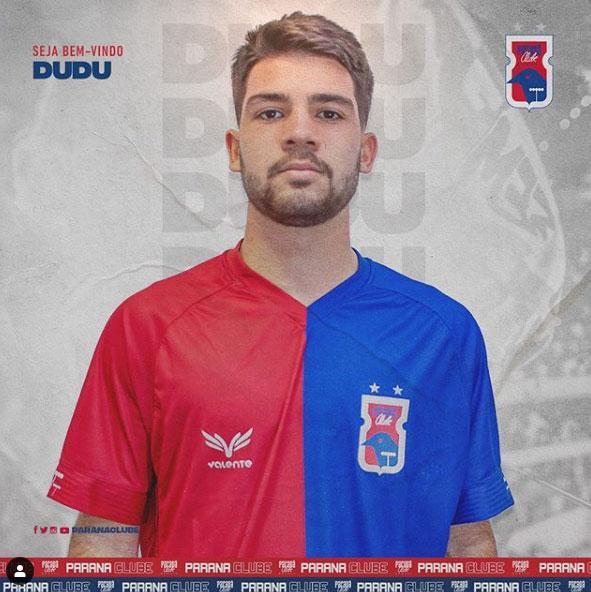 O Paran anunciou a contratao do meia Dudu, que estava no Vasco