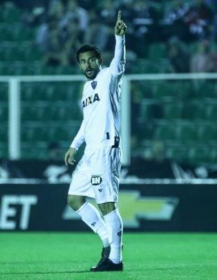 Em Florianópolis, Figueirense e Atlético empatam por 1 a 1