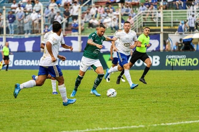 Fotos do jogo entre Caldense e Cruzeiro