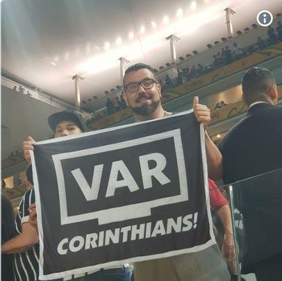 Memes: torcida do Cruzeiro provoca rivais aps conquista do hexa da Copa do Brasil