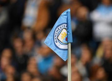 Busca é para apurar informações sobre a receita do clube, além de detalhes na remuneração de jogadores e treinadores, além de regulamentos da Uefa