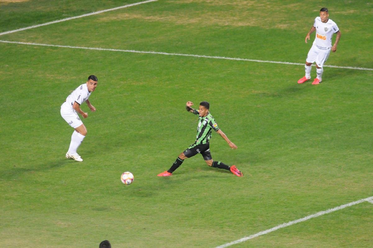 Fotos do clssico entre Amrica e Atltico, no Independncia, em duelo de volta da semifinal do Campeonato Mineiro