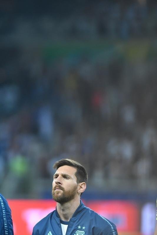 Fotos do duelo entre Argentina e Paraguai, no Mineiro, pela Copa Amrica