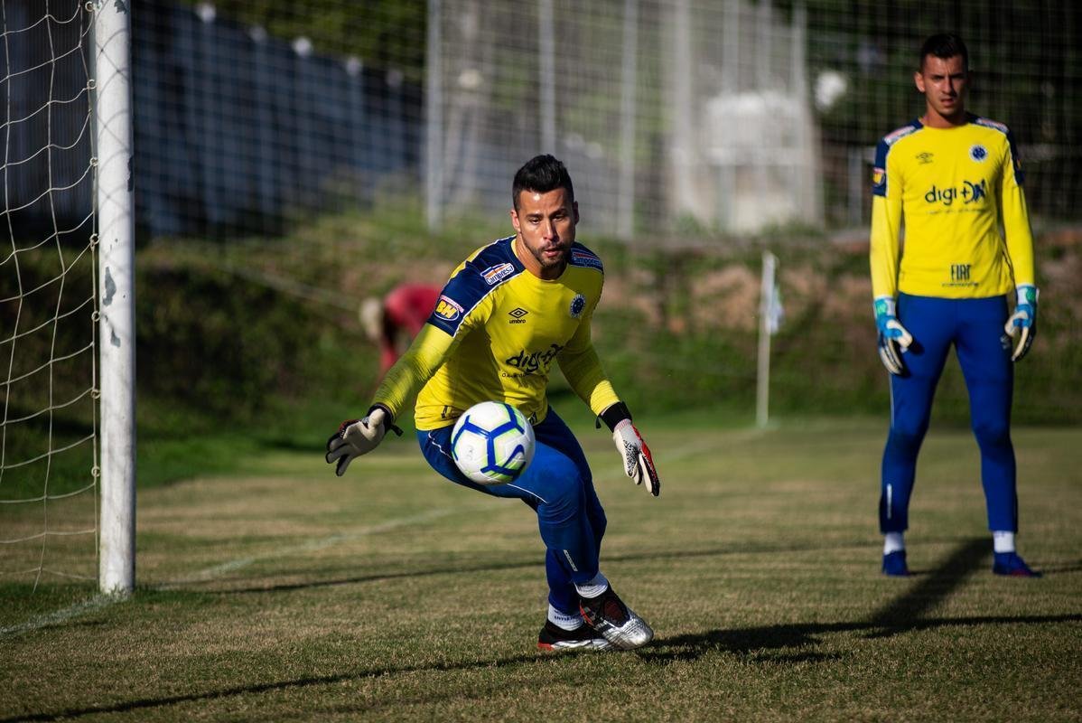 Treino do Cruzeiro no Cear antes de jogo contra o Fortaleza, pelo Brasileiro